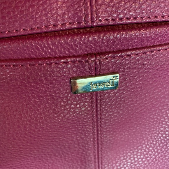 31 Reversible Tote/ Purse. - Picture 4 of 7